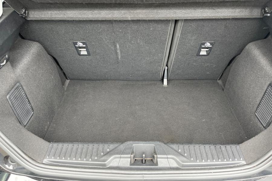 Ford FIESTA Photo autoimg-2ecf342d3914a49a03e16f9cbf2683d369710ac2.jpg