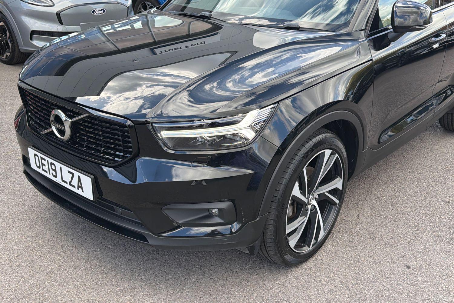 Volvo XC40 Photo 36