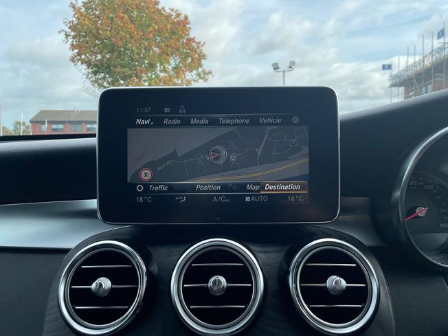 MERCEDES-BENZ Glc Photo 14