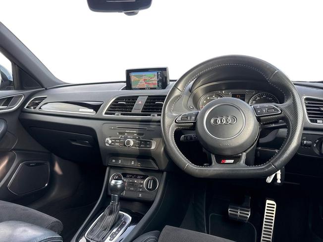 AUDI Q3 Photo 6