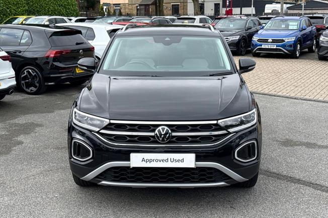 Volkswagen T-Roc Photo 31
