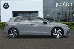 Volkswagen Golf Photo 4
