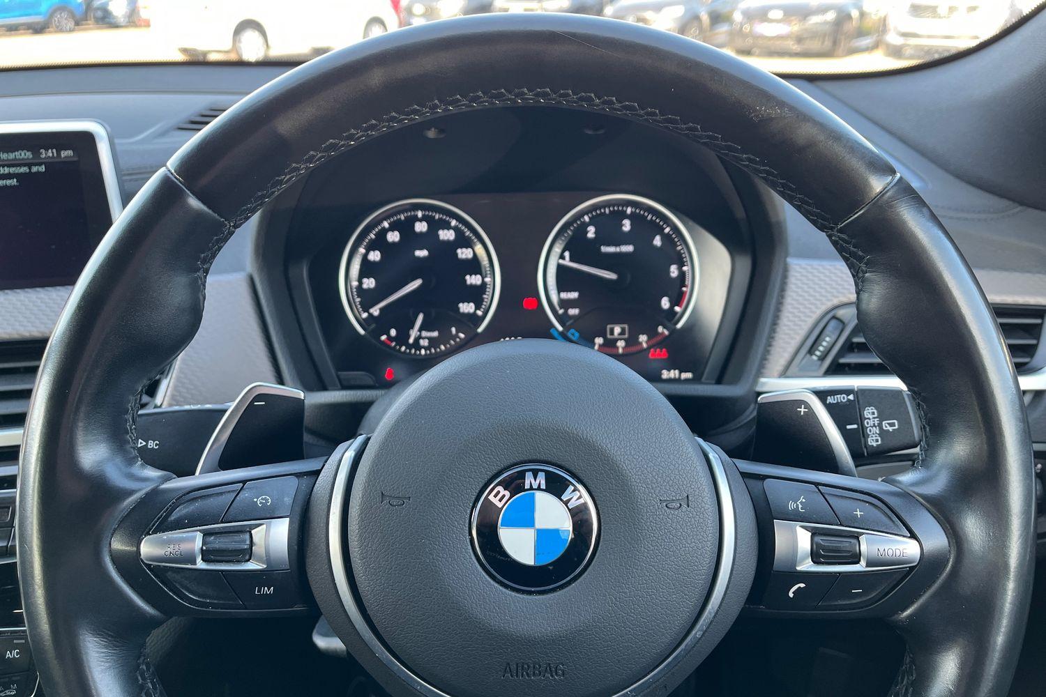 BMW X2 Photo 11