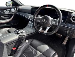 MERCEDES-BENZ E Class Photo 2