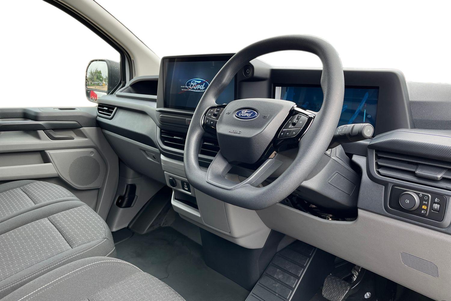Ford E-TRANSIT CUSTOM Photo 13