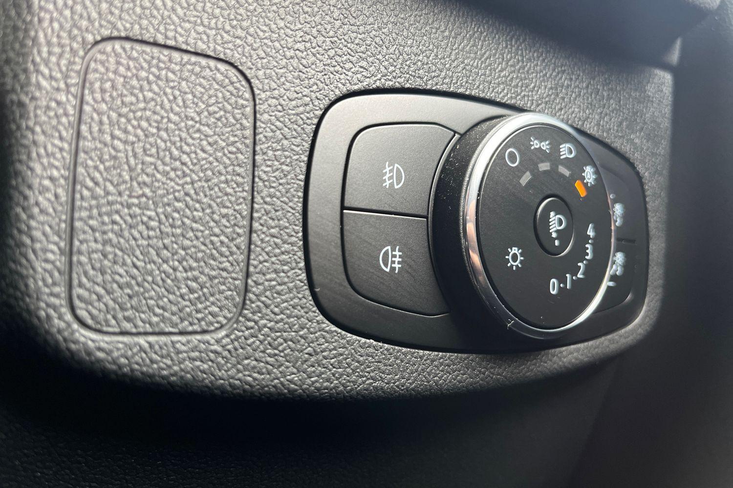 Ford Focus Photo 22
