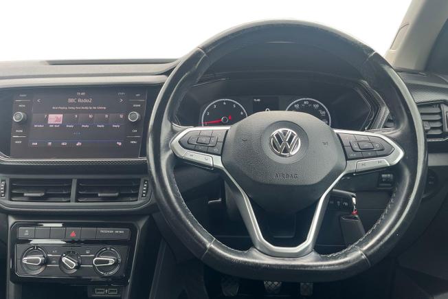 Volkswagen T-Cross Photo 11