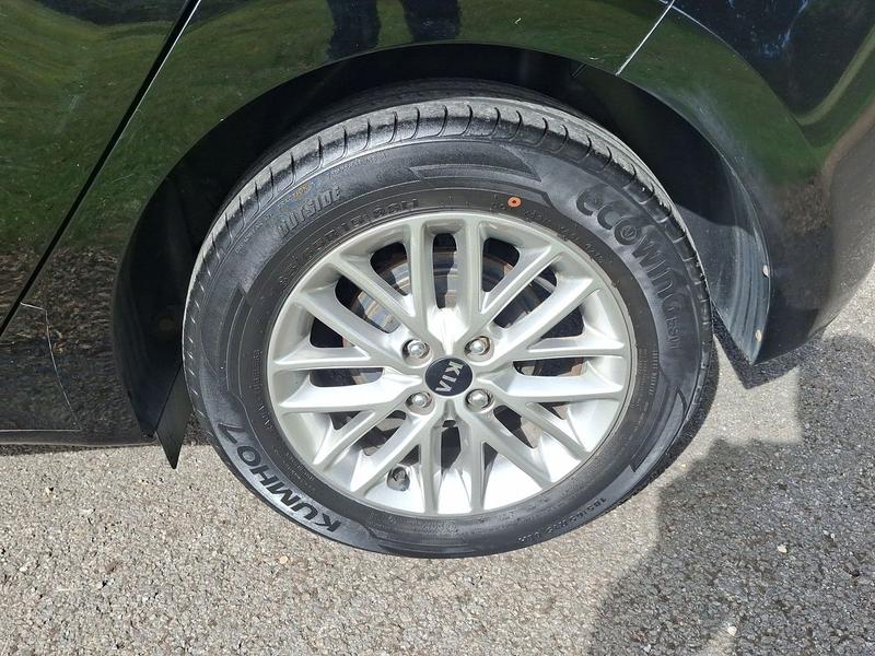 Used Kia Rio FY69PTU 47