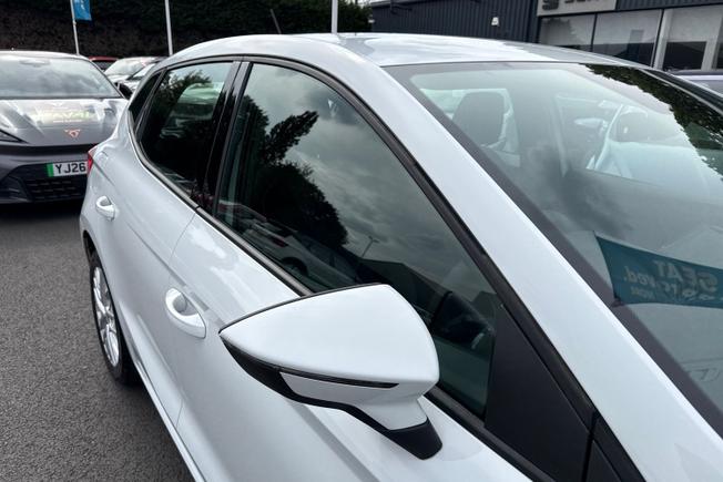 SEAT Ibiza Photo 20