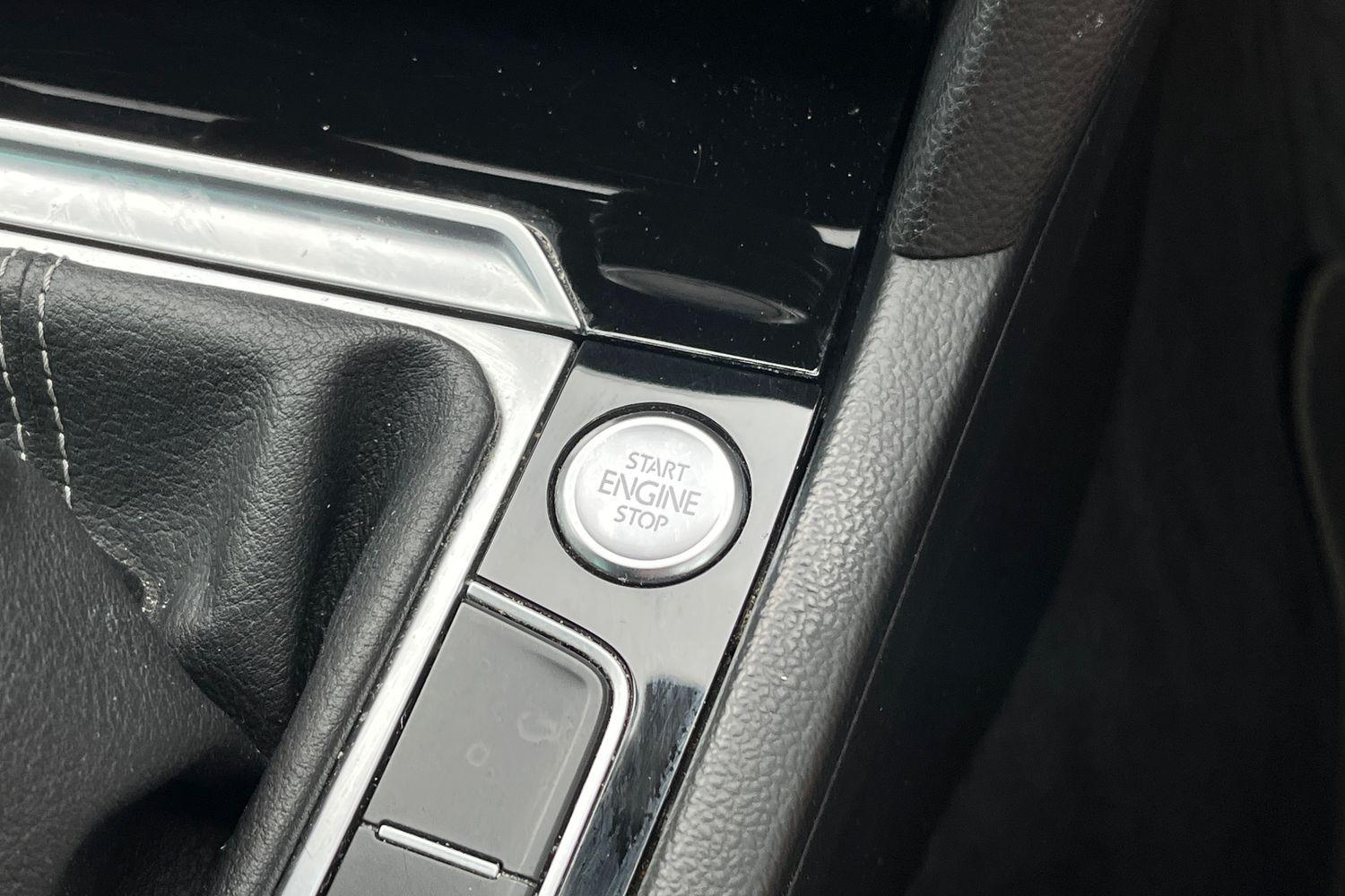 Volkswagen PASSAT Photo 37