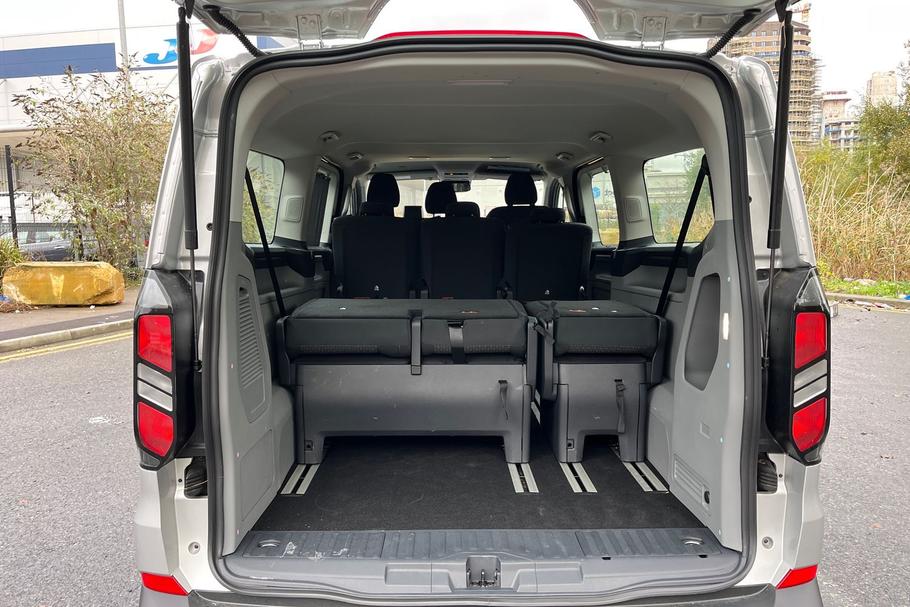 Used Ford TOURNEO CUSTOM 5