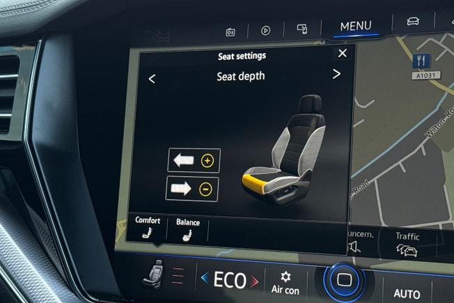 VOLKSWAGEN Touareg Photo 32