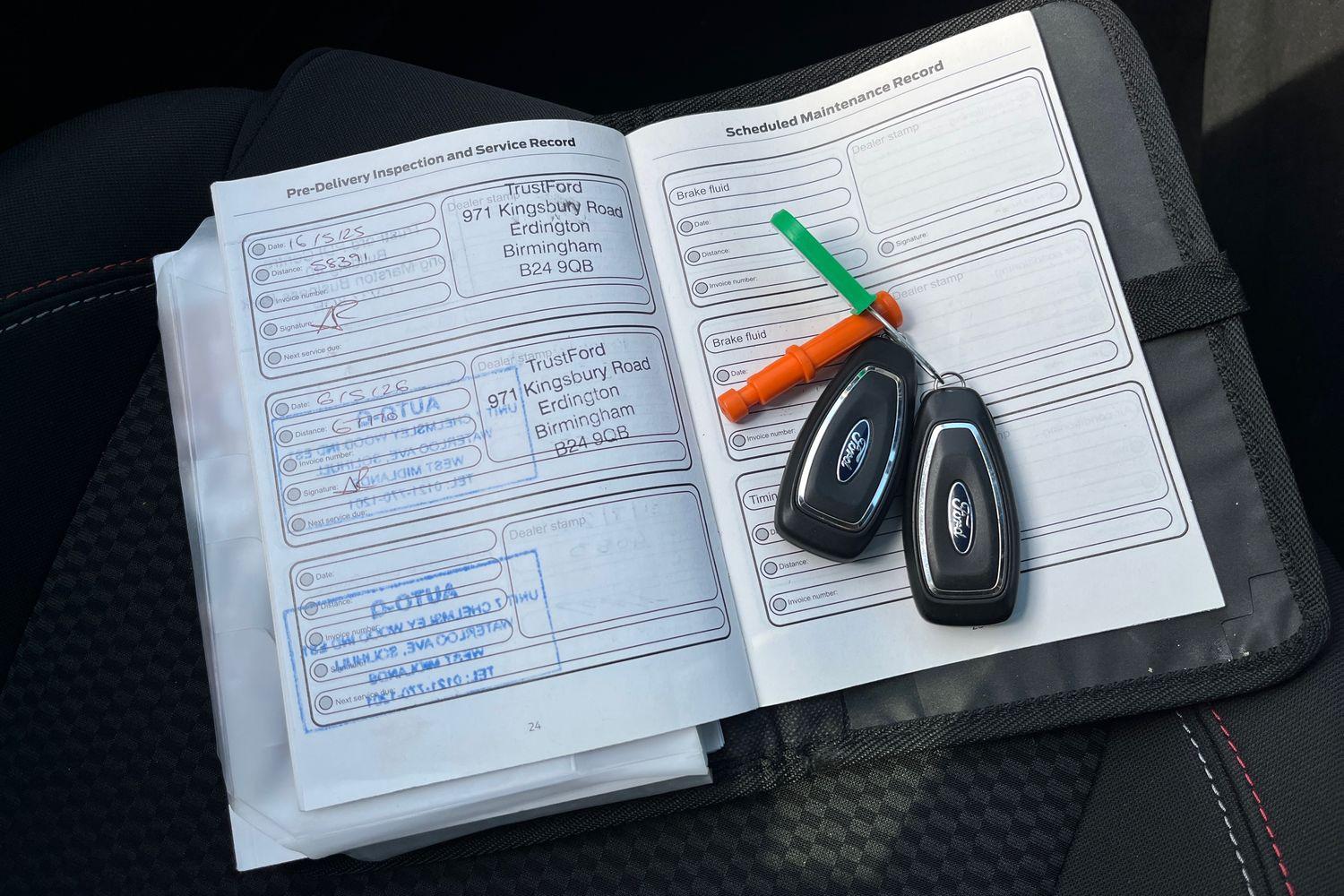 Ford FIESTA Photo 22