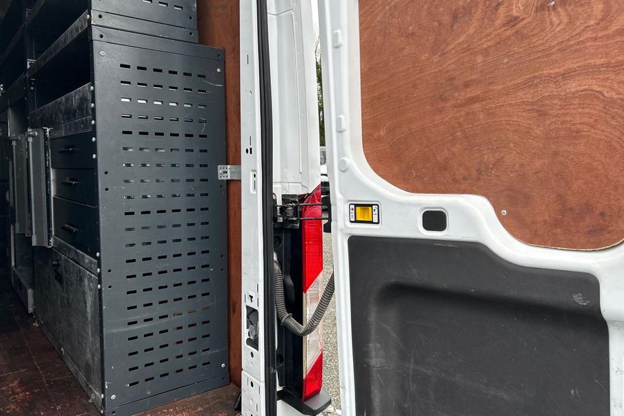 Used Ford TRANSIT LC22OVN 29