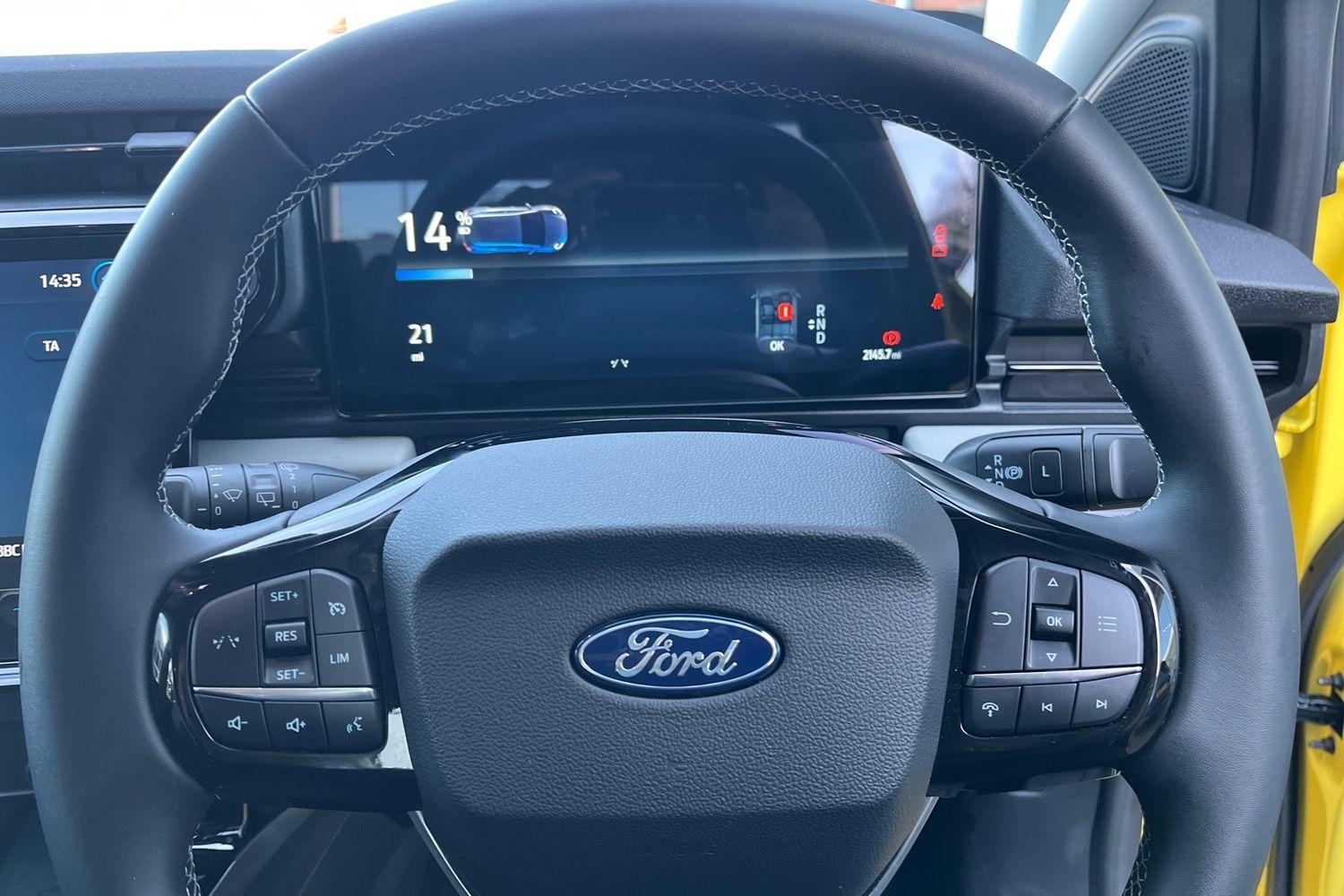 Ford Puma Gen-E Photo 11