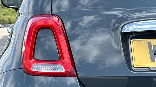 Fiat 500C Photo autoimg-2f05dc5c6eaecb7beb1da46981f6262b500377ed.jpg