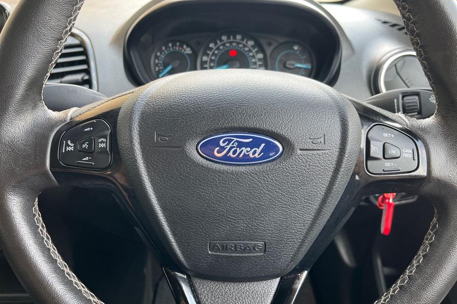 Ford KA+ Photo autoimg-2f085ff3fda56e09edc2854b89a7eb0771a0fd0c.jpg