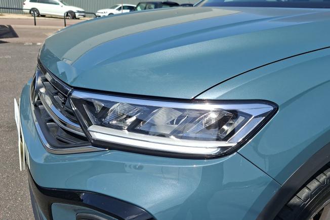 VOLKSWAGEN T-Roc Photo 19
