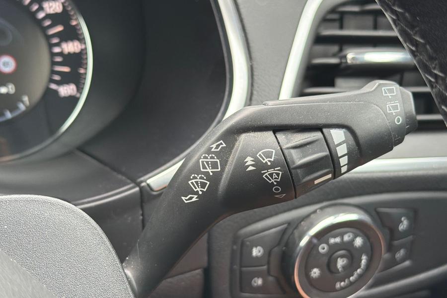 Ford GALAXY Photo autoimg-2f08fb10c6168adf10c9bb14926771cc07c5252f.jpg