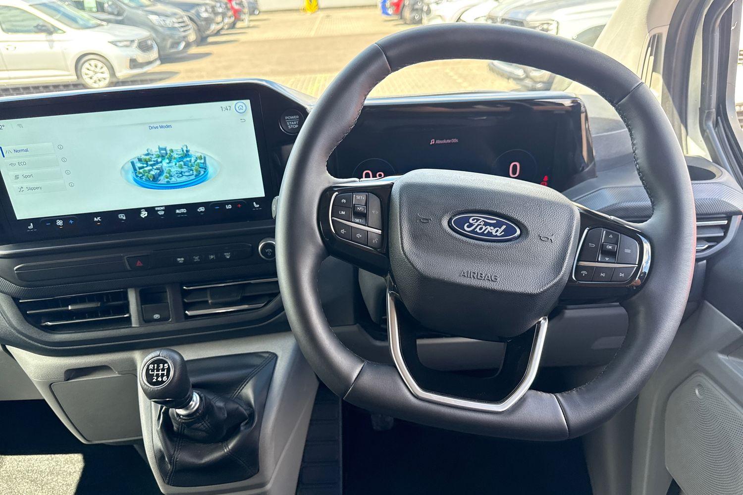 Ford TRANSIT CUSTOM Photo 32