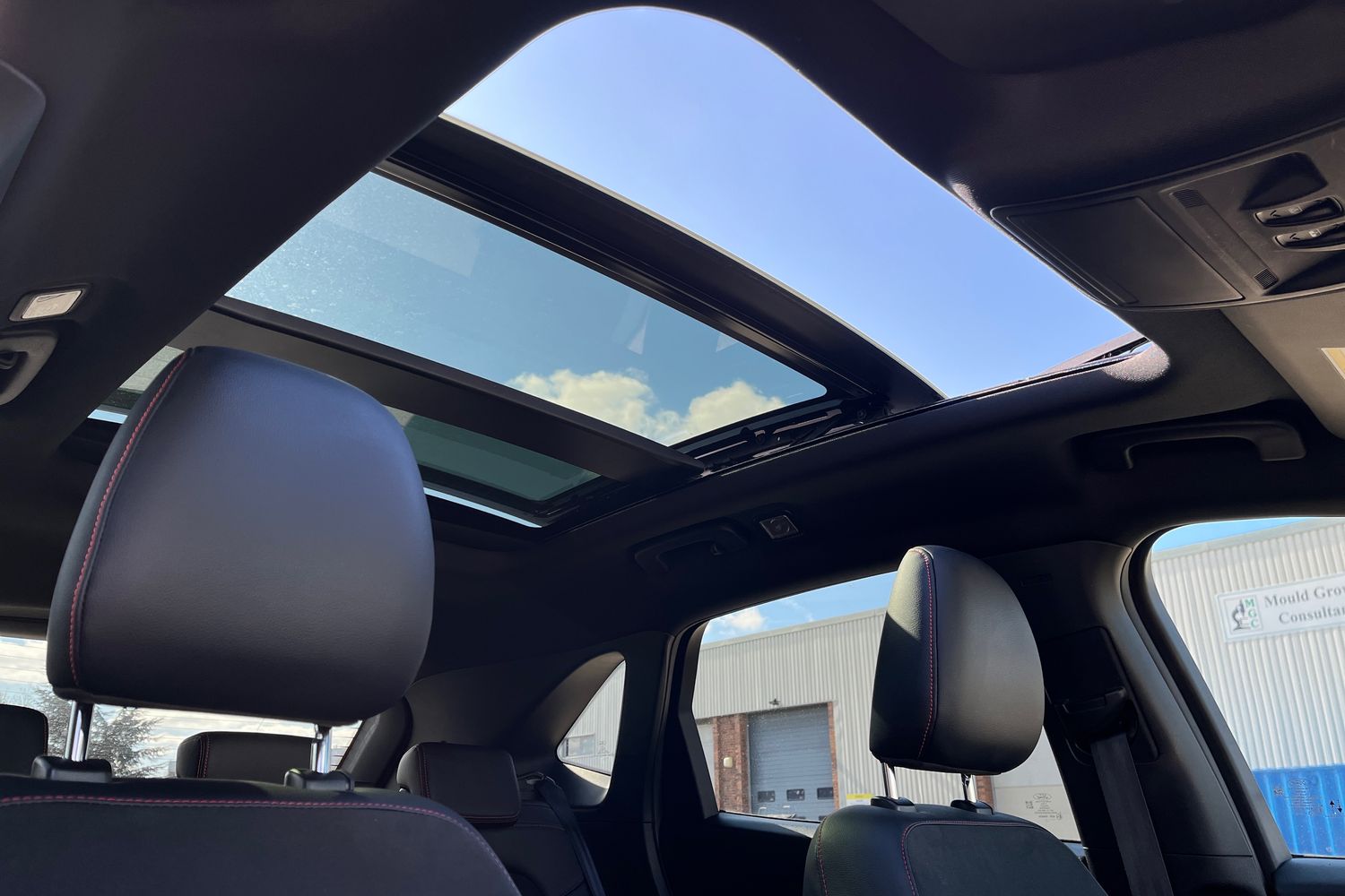 Ford Kuga Photo 39