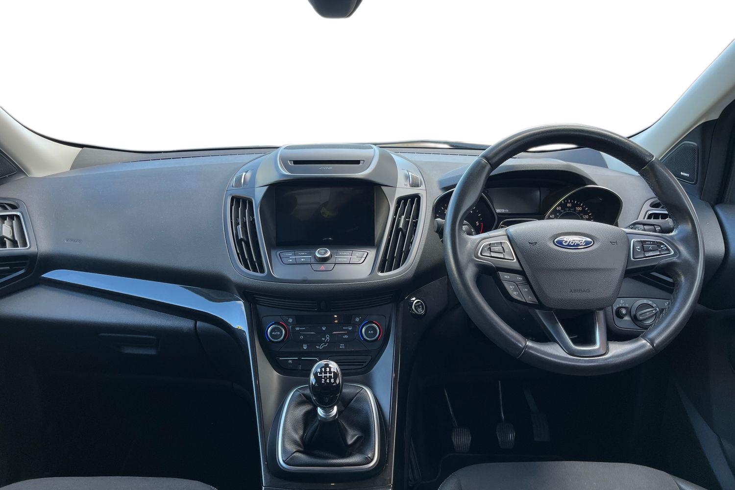 Ford KUGA Photo 9