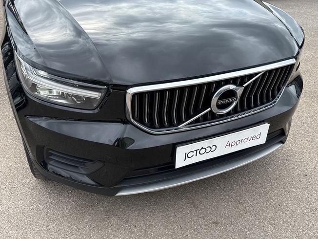 VOLVO Xc40 Photo 32