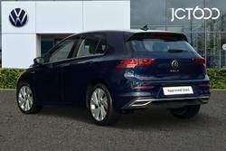 VOLKSWAGEN Golf Photo 3