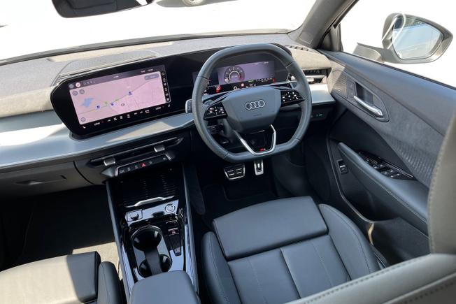 AUDI Q3 Photo 57