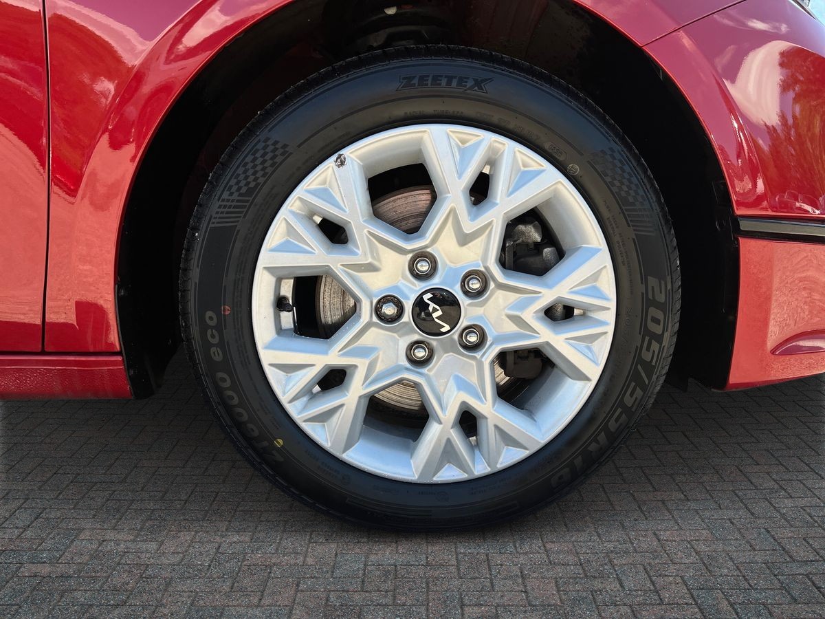 Kia Ceed Photo 8