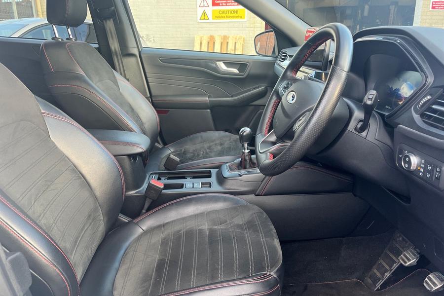 Ford KUGA Photo autoimg-2f1394eab42cc4b8a033e799eebcd2e8b060862f.jpg