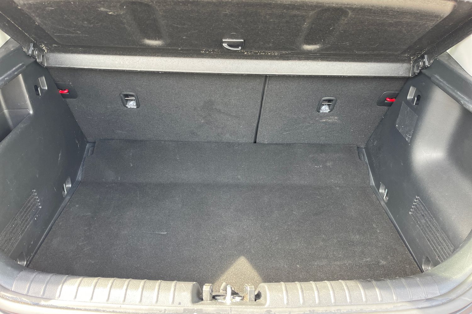 Kia STONIC Photo 20
