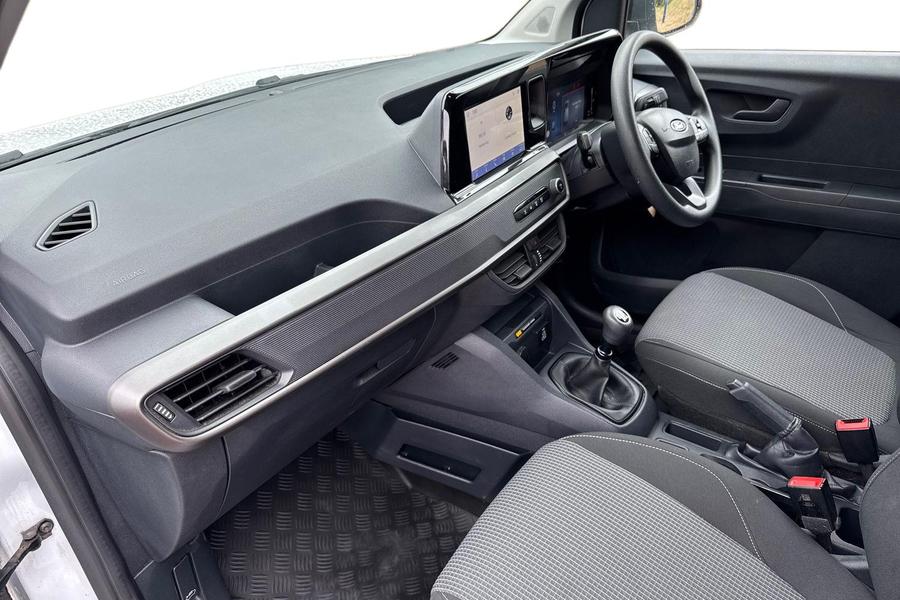 Ford TRANSIT COURIER Photo autoimg-2f152604539db73309aec152dc64f4146f64050c.jpg