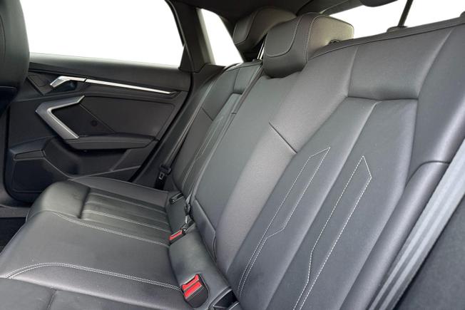 AUDI A3 Photo 9