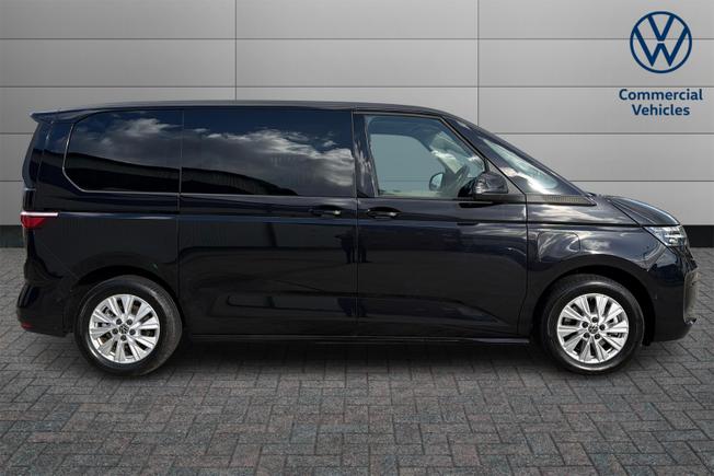 VOLKSWAGEN Multivan Photo 4