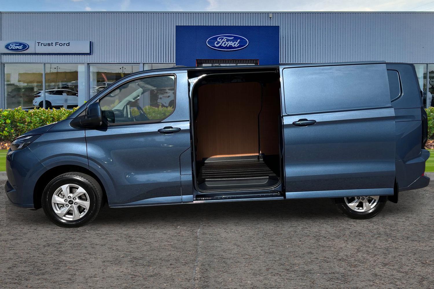 Ford TRANSIT CUSTOM Photo 4