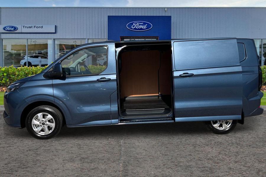 Ford TRANSIT CUSTOM Photo autoimg-2f1e3f4d0d5fb9879ca364a6cf8d11f4e0d115c8.jpg