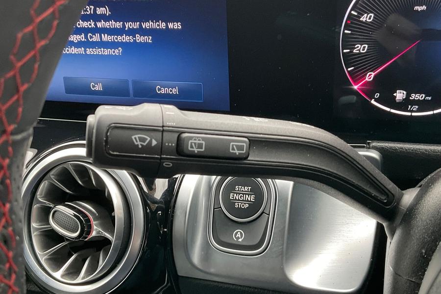 Mercedes-Benz GLB Photo autoimg-2f1eff50d1684827a572fefded3f398efe0c3e32.jpg