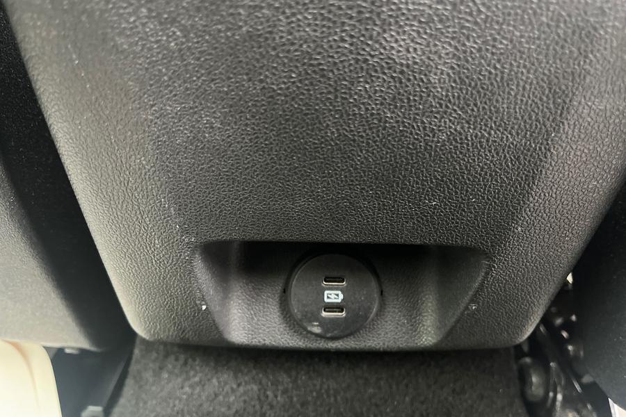 Ford FOCUS Photo autoimg-2f21a5ad86239f657b49434f19ec99cdcdfda7bb.jpg