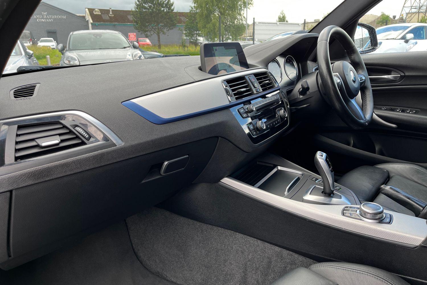 BMW 1 Series Photo 17