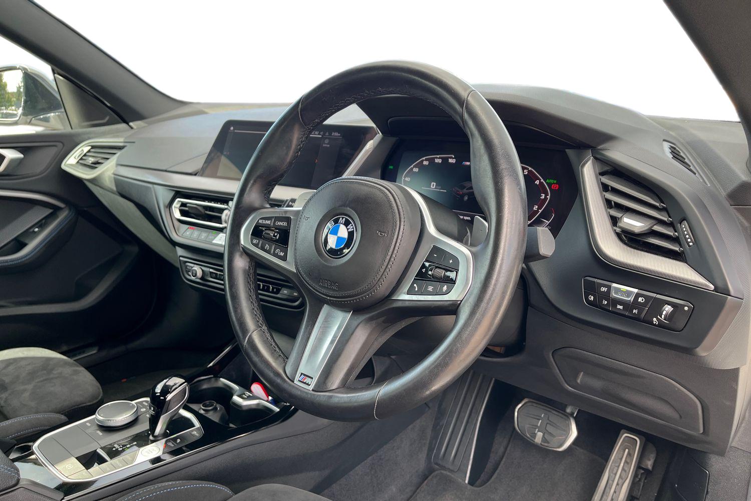 BMW 2 Series Gran Coupe Photo 8