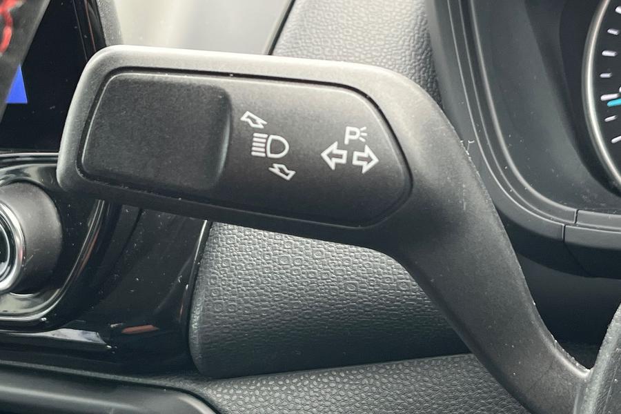 Ford EcoSport Photo autoimg-2f28753a98cc3653a17fefded37aebaab6fe9961.jpg