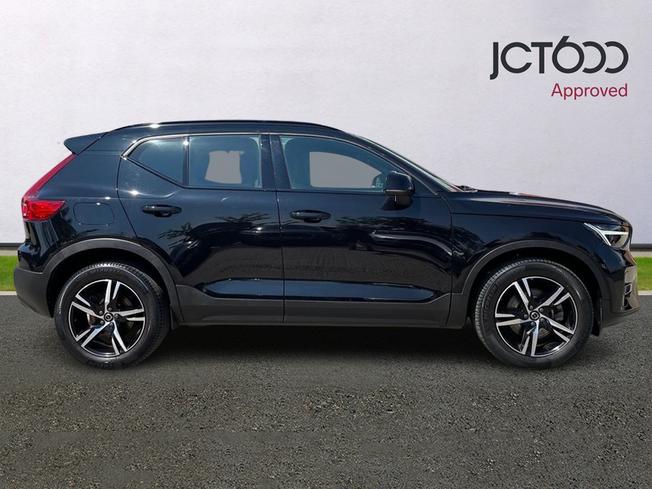 VOLVO Xc40 Photo 4