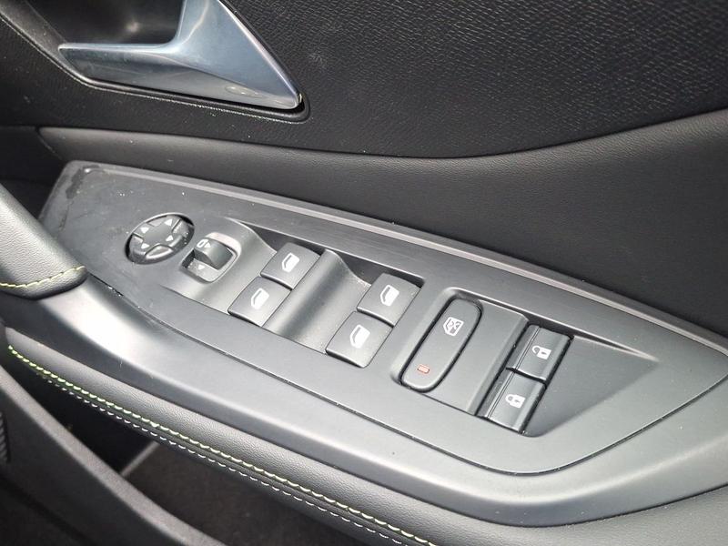 Used Peugeot 408 KP25UAB 24