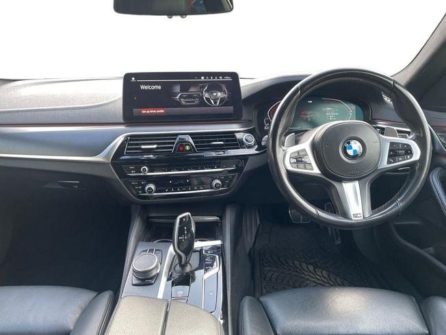 BMW 5 Series Photo 10