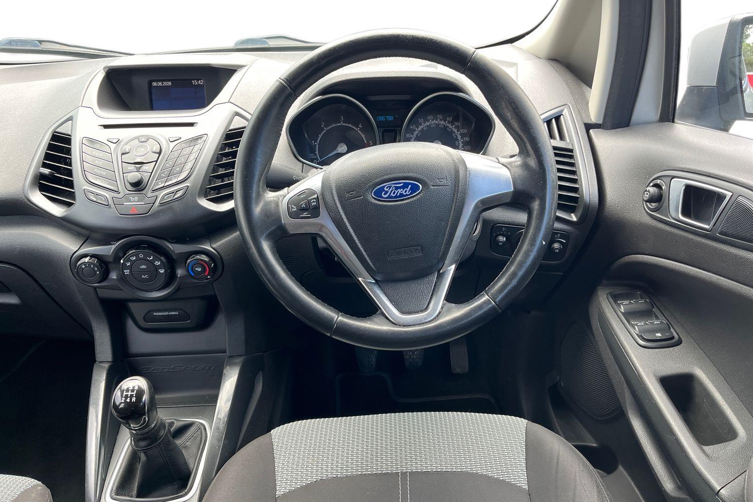 Ford Ecosport Photo 10