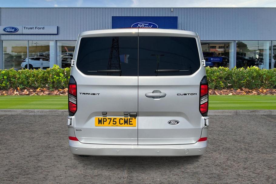 Used FORD TRANSIT CUSTOM WP75CME 13