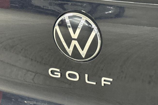 VOLKSWAGEN Golf Photo 27