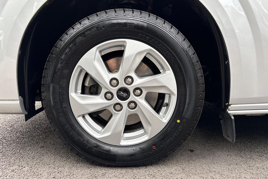 Used Ford Transit Custom LB24VNM 8