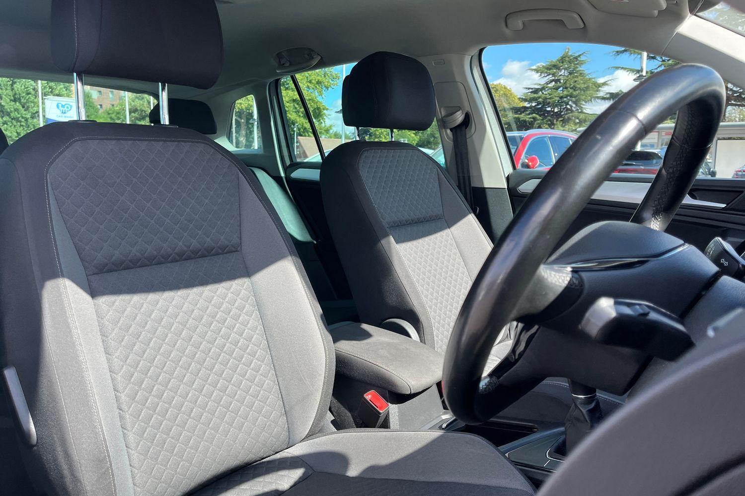 Volkswagen TIGUAN Photo 16